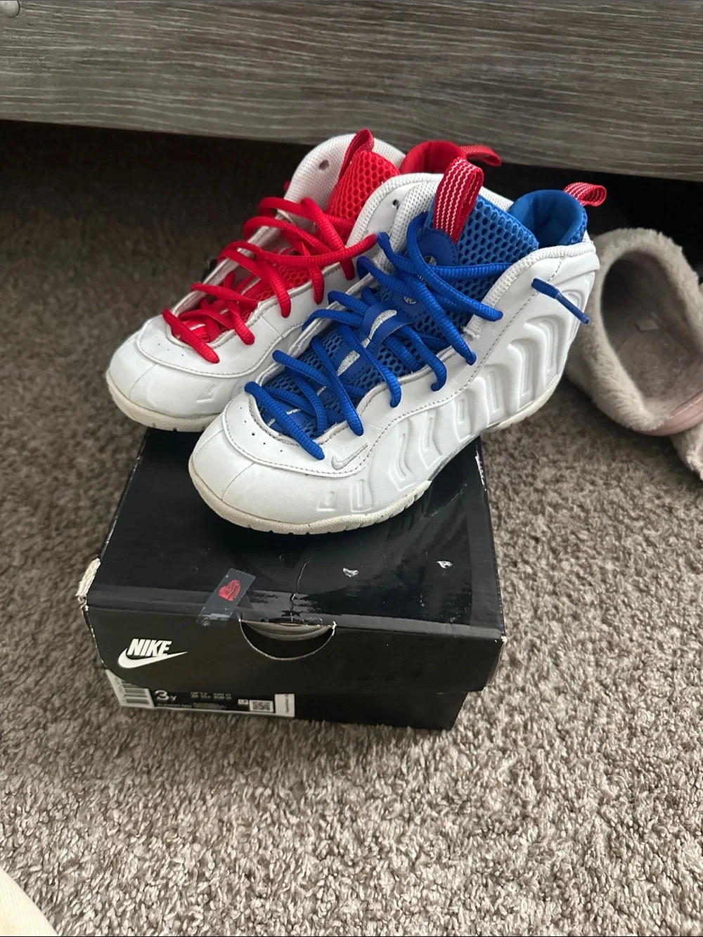 Nike Kids White Sneakers with Red & Blue Laces